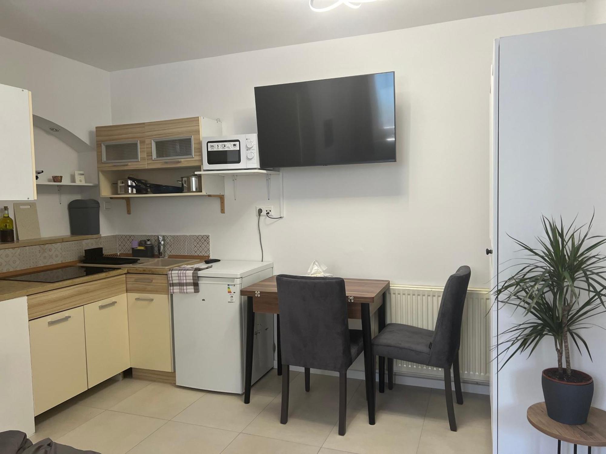 Hilde Apartments Rheinhausen Bagian luar foto