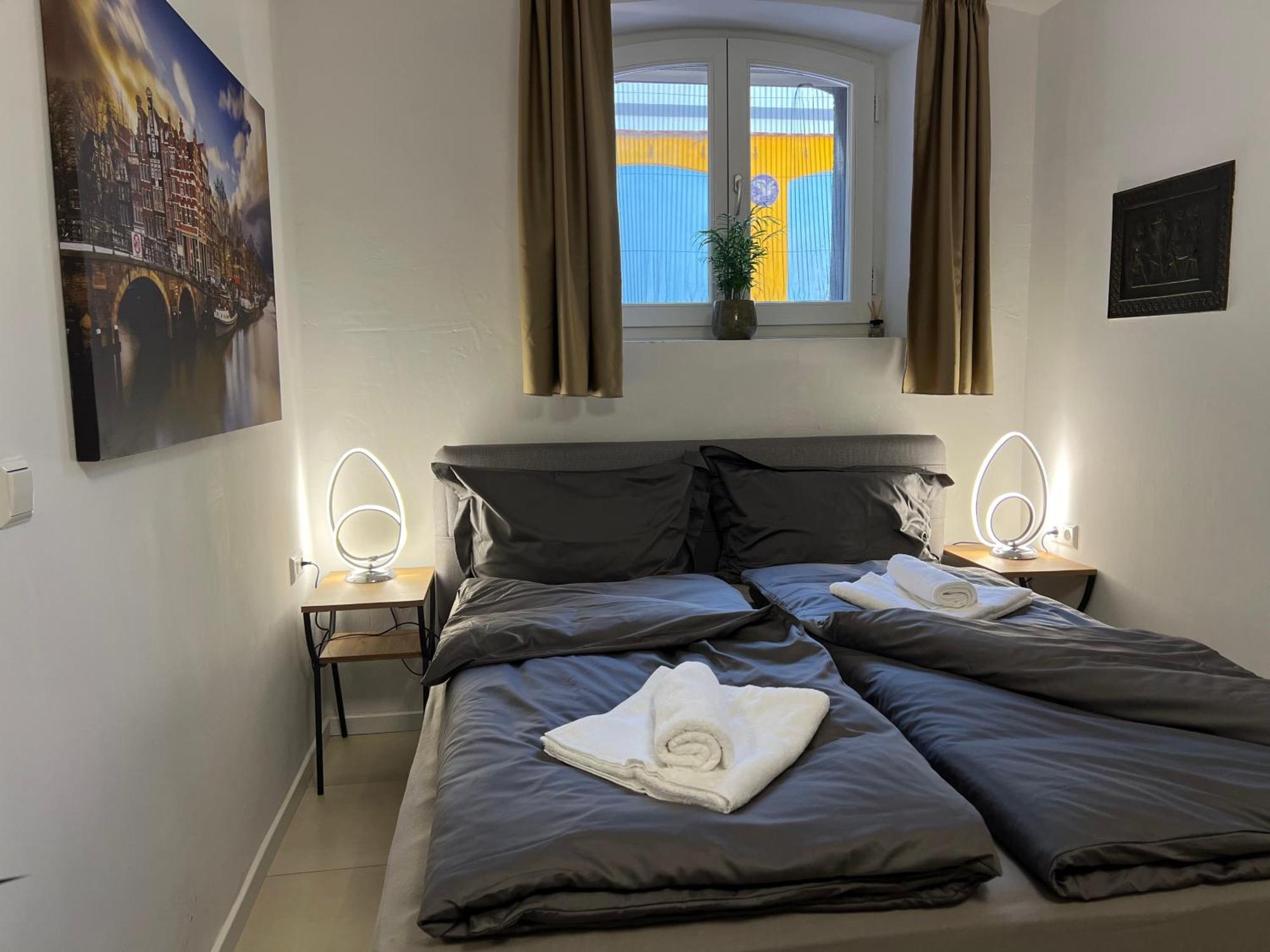 Hilde Apartments Rheinhausen Bagian luar foto