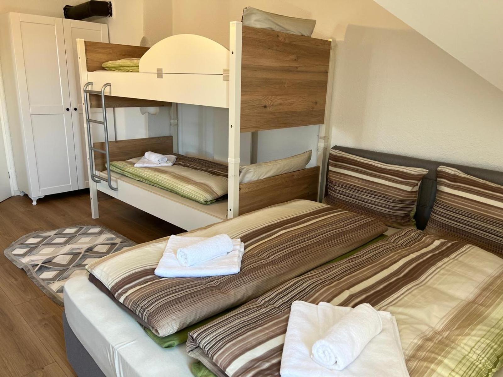Hilde Apartments Rheinhausen Bagian luar foto